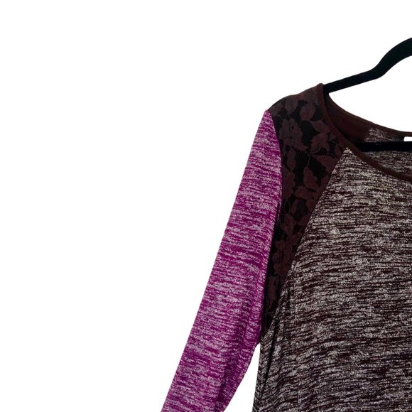 LOGO by Lori Goldstein Space Dye Color-Blocked Top - Picture 4 of 8